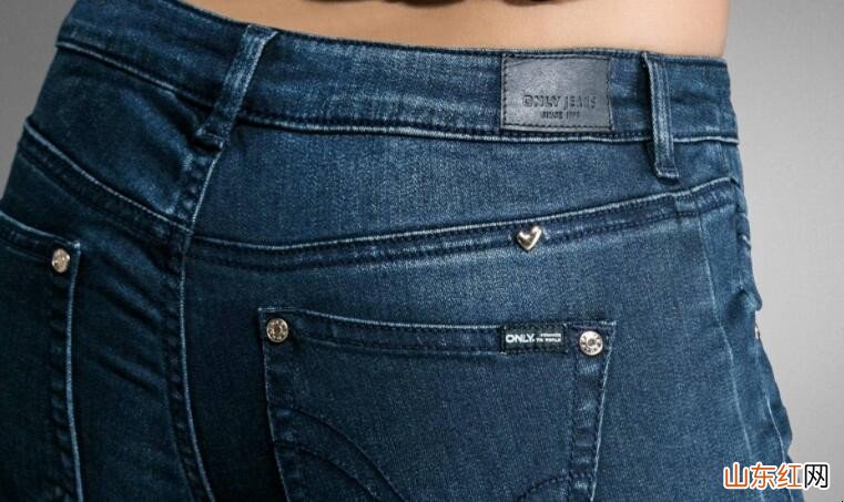 牛仔裤怎么买到合适的