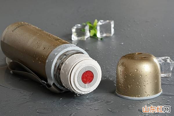 保温杯怎么去锈渍去异味