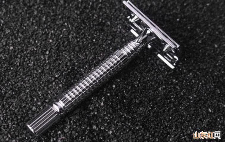 剃须刀一定要配泡沫吗