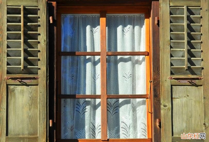 窗户开小缝能通风吗