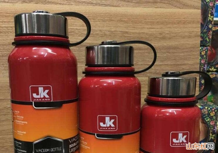 喝水杯子有异味怎么办