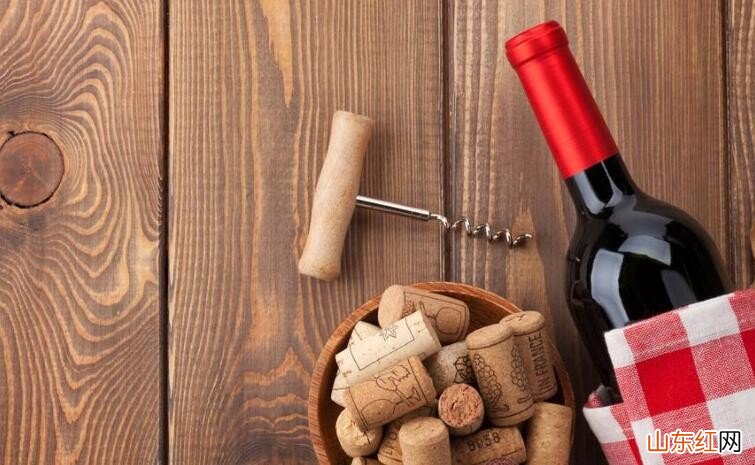 红酒木塞怎么取出