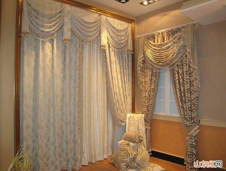 安装窗帘要注意什么