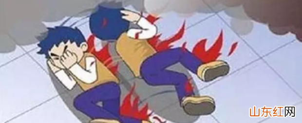 发生火灾时如何逃生