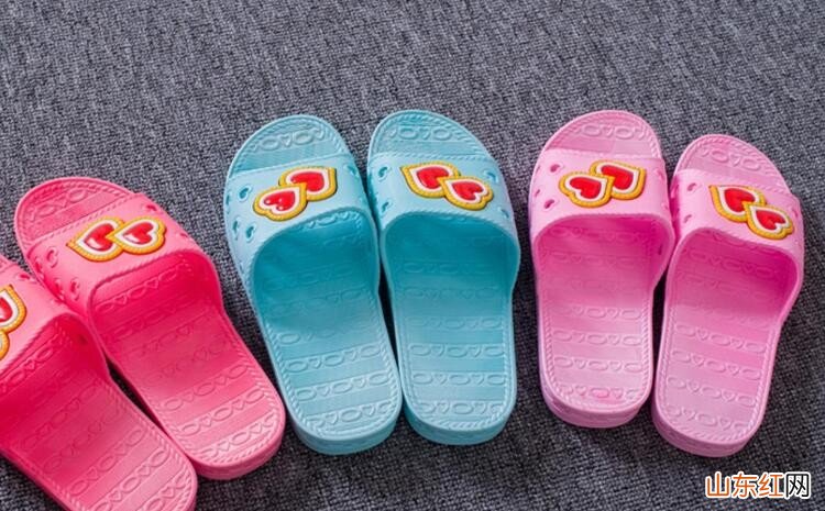 拖鞋能用开水烫吗