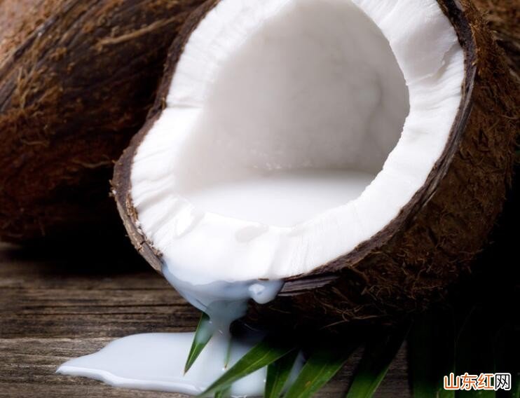 如何分辨椰子水坏没坏