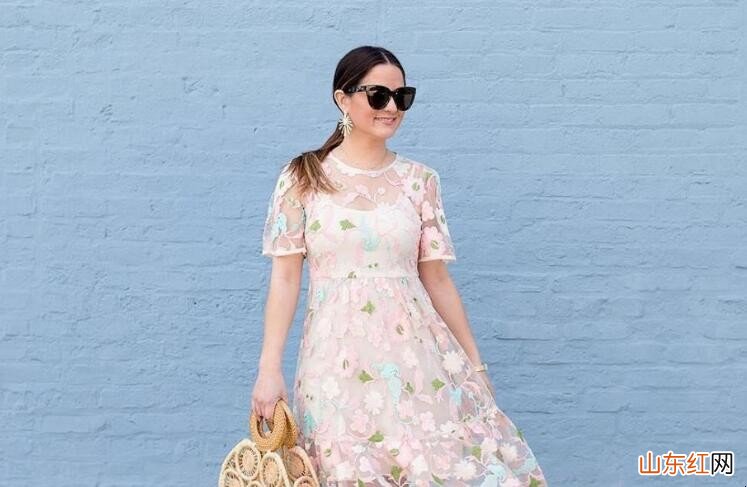 蕾丝裙怎么保养