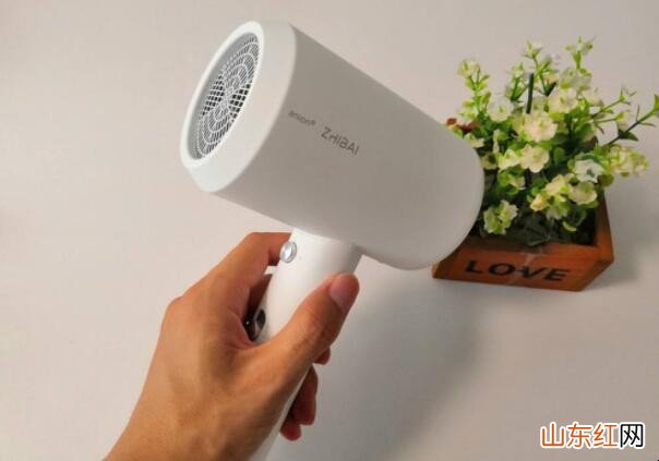 吹风机如何抽气收纳袋