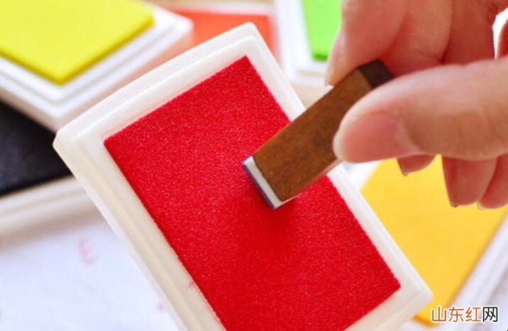 印泥弄到衣服上怎么洗掉