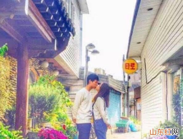 情侣照怎么拍最好看