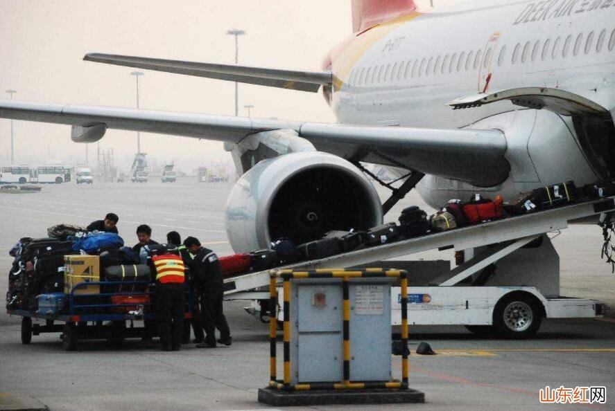 坐飞机行李怎么托运