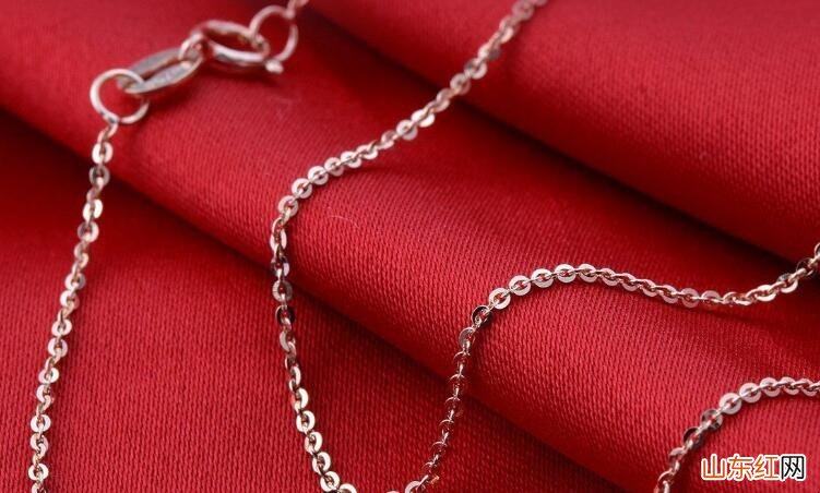 白金发黄在家怎么清洗