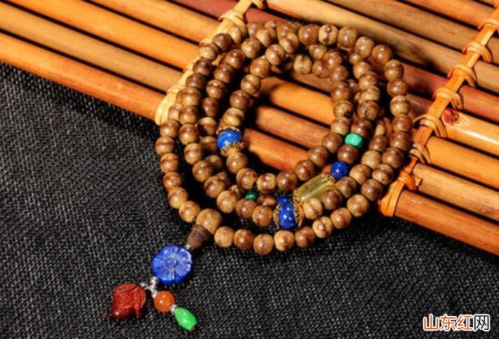 如何鉴别沉香手链的真假
