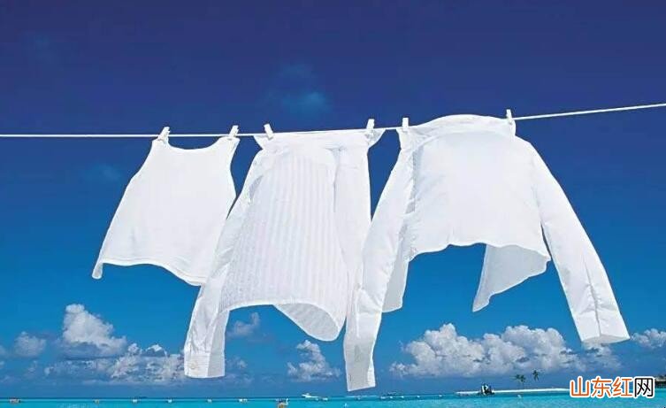 衣服沾上顽渍怎么办