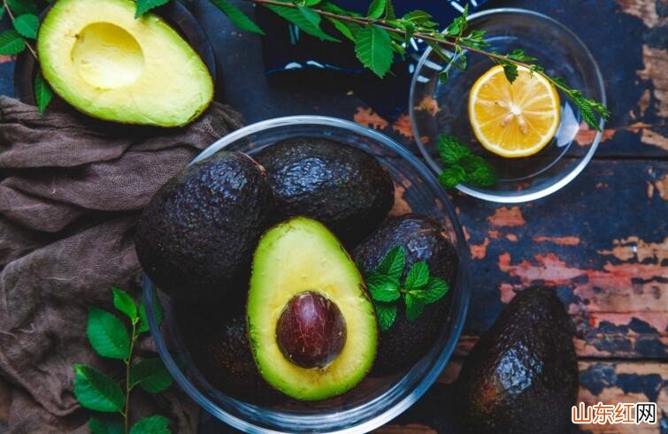 挑选牛油果掌握哪些妙招