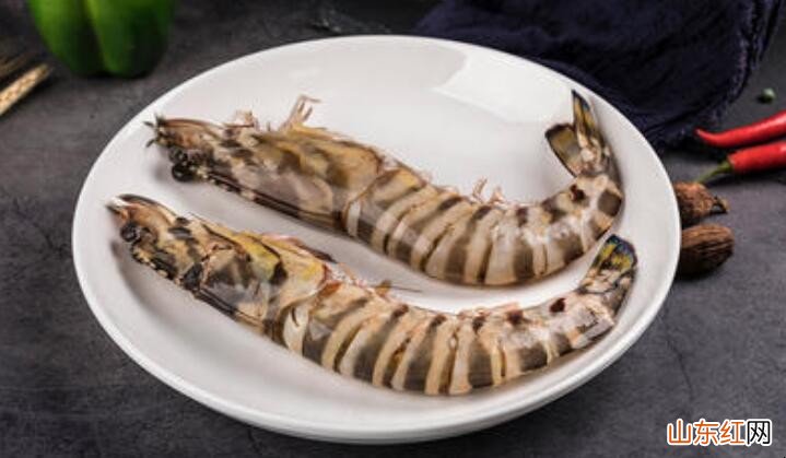 草虾和斑节虾有什么区别