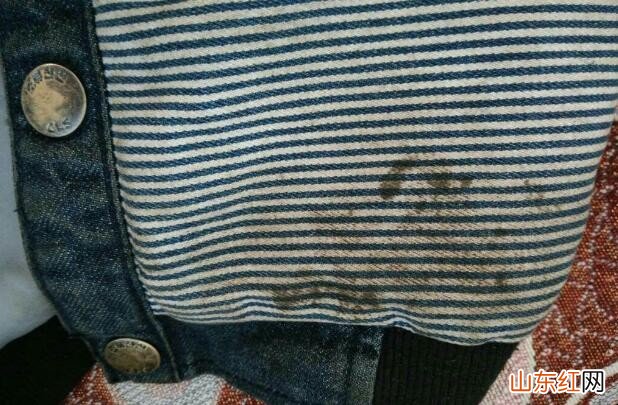 机油弄到衣服上如何洗掉