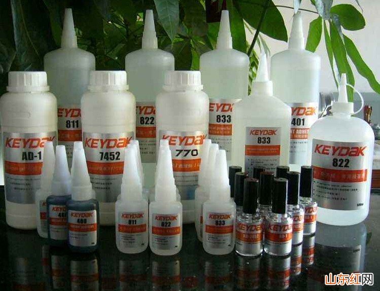 什么胶水可以粘金属