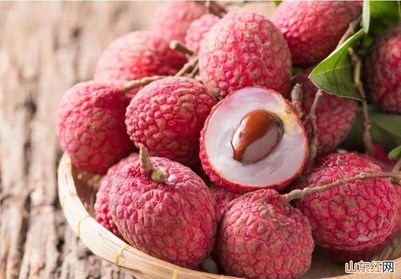 新鲜荔枝的选购方法是什么
