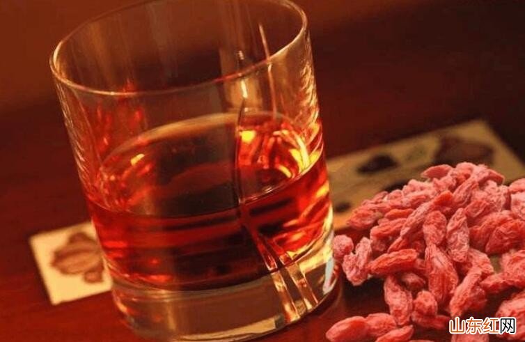 10斤酒泡多少枸杞