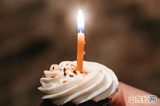 2023最新生日祝福语短句 适合发微信的生日快乐句子