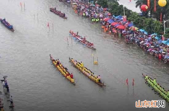 划龙舟朋友圈搞笑句子 划龙舟朋友圈文案简短