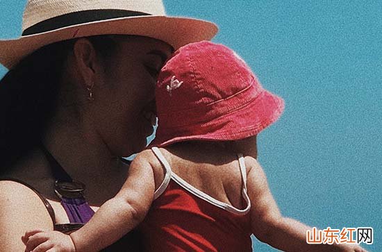 母亲节感谢老婆的辛苦一段话 母亲节感谢老婆的话语