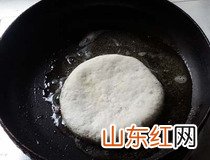 南瓜馅饼做法 黄金南瓜馅饼香脆软糯做法介绍