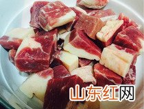 牛腩怎么做好吃 番茄土豆焖牛腩软烂酸甜老少咸宜