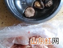 鸡腿肉怎么炒好吃 试试这道香菇鸡腿肉